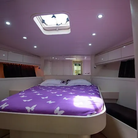 Hakuna Matata - Living A Perfect Life, Yacht Pershing 52